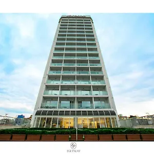 ege-palas-izmir.hotelsofizmir.com/